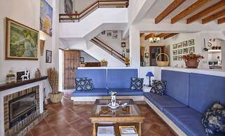 Belvilla by OYO Cocons