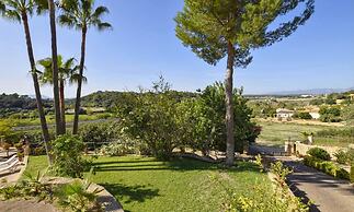 Belvilla by OYO Cocons