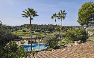 Belvilla by OYO Cocons