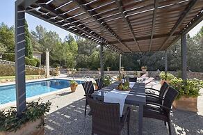 Belvilla by OYO Cocons