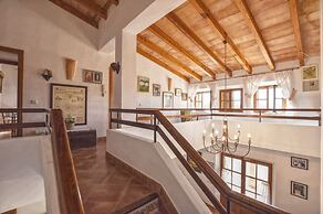 Belvilla by OYO Cocons