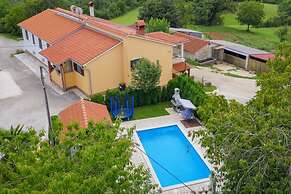 Holiday Home in Lindar With Pool