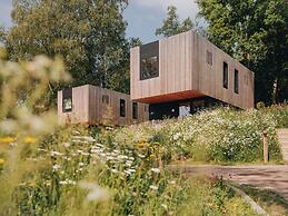 Luxury Hill Lodge, 2 Bathrooms, Near Maastricht