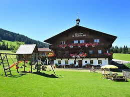 Pleasant Apartment in Hopfgarten near Ski Area