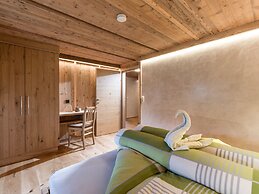 Pleasant Apartment in Hopfgarten near Ski Area