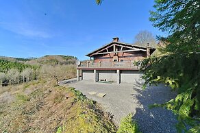 Chalet in Beffe With Hot Tub & Valley Views