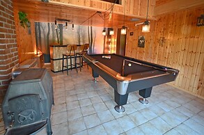 Chalet in Beffe With Hot Tub & Valley Views