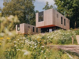 Nice Hill Lodge, 2 Bathrooms, Near Maastricht