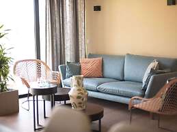 Nice Hill Lodge, 2 Bathrooms, Near Maastricht