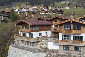 Amazing Chalet in Neukirchen near Wildkogel Ski Arena