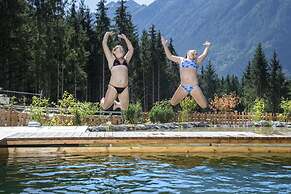 Amazing Chalet in Neukirchen near Wildkogel Ski Arena