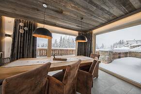 Amazing Chalet in Neukirchen near Wildkogel Ski Arena