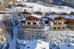 Amazing Chalet in Neukirchen near Wildkogel Ski Arena