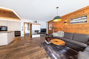 Comfy Chalet in Neukirchen near Wildkogel Ski Arena