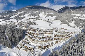 Comfy Chalet in Neukirchen near Wildkogel Ski Arena