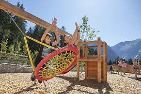 Comfy Chalet in Neukirchen near Wildkogel Ski Arena