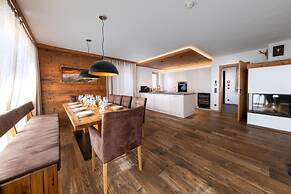 Comfy Chalet in Neukirchen near Wildkogel Ski Arena