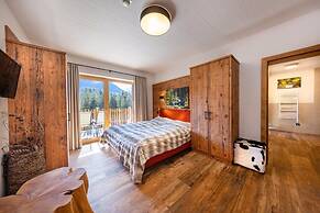 Comfy Chalet in Neukirchen near Wildkogel Ski Arena