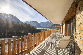 Comfy Chalet in Neukirchen near Wildkogel Ski Arena