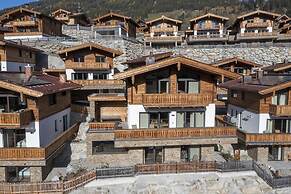 Comfy Chalet in Neukirchen near Wildkogel Ski Arena