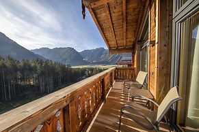 Comfy Chalet in Neukirchen near Wildkogel Ski Arena