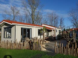 Beautiful Chalet in Goedereede With Views and Garden