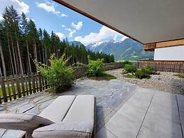 Luxury Chalet with 2 Bathrooms near Small Slope