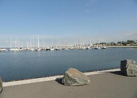 Apartment in Kamperland With Marina Views