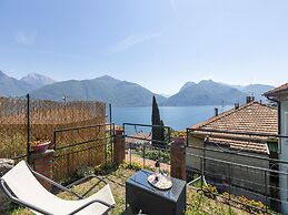 Holiday Home for 4 People in Aquaseria