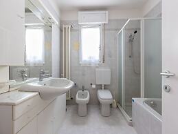 Holiday Home for 4 People in Aquaseria