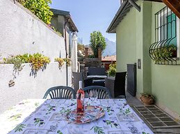 Holiday Home for 4 People in Aquaseria