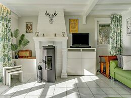 Inviting Holiday Home in Heuvelland With Garden