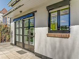 Holiday Home in Heuvelland With Garden