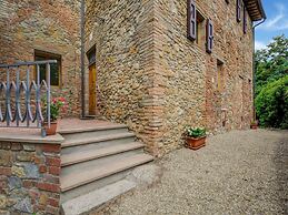 Varna Charm: Tuscan Getaway