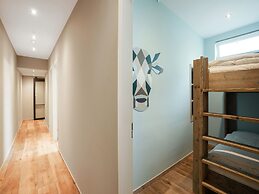 Scenic Escape With Garden