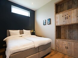 Scenic Escape With Garden