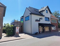 Apartment in Zuienkerke With Terrace