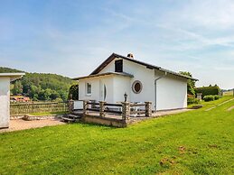 Ideal Holiday Home in Wutha-Farnroda near City Center