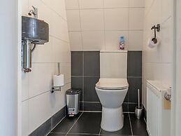 Wonderful Mansion in Giethoorn near Museum with Terrace