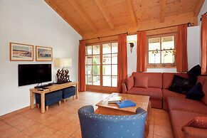 Quiet Chalet With Pool in Wald im Pinzgau