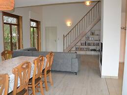 Welcoming Villa in Puivelde With Terrace, Garden, Barbeque