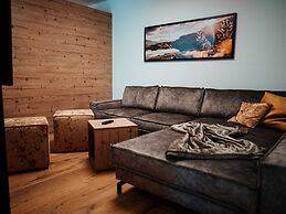 Nice Apartment With Balcony & Terrace on Ski Slope