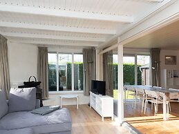 Attractive House with Sunny Garden near Veerse Meer