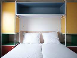 Modern Lodge Near sea at Just 500m