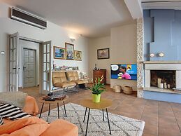 Modern Villa With sea View and Private Pool