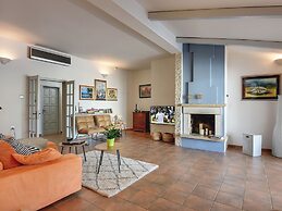 Modern Villa With sea View and Private Pool