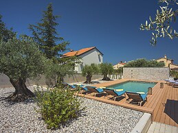 Modern Villa With sea View and Private Pool