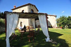 Apartment With Pool, Rignano