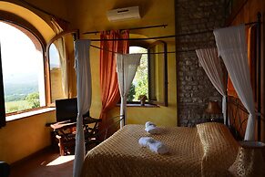 Apartment With Pool, Rignano