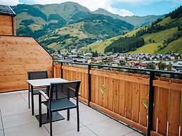 Nice Apartment With Balcony, Right on the Skislope